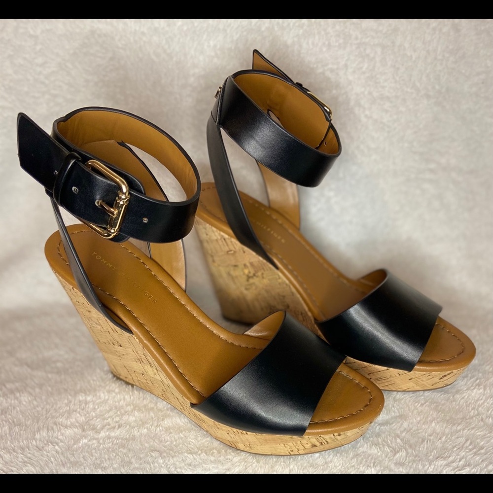 Tommy Hilfiger Wedges Size 7
